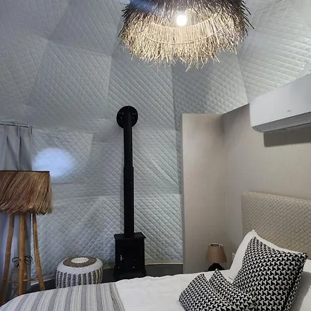 River Glamping Kalopanayiotis * Kalopanagiotis