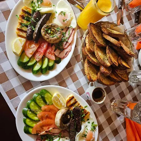 אכסניה River Glamping Kalopanayiotis *