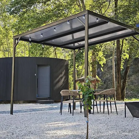 Lodge River Glamping Kalopanayiotis