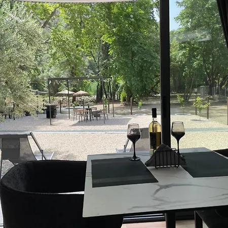 Lodge River Glamping Kalopanayiotis *