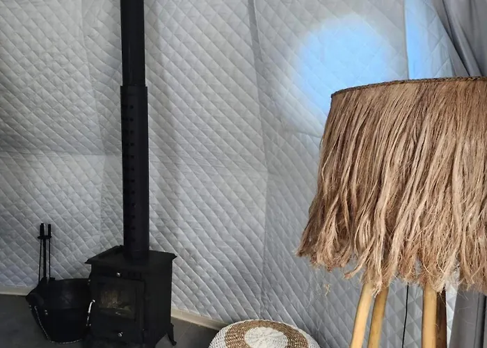 Alojamento de Turismo Selvagem River Glamping Kalopanayiotis