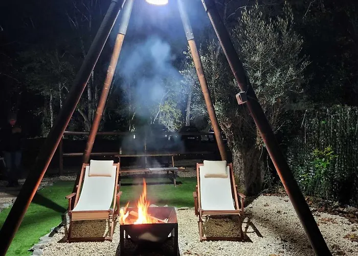 River Glamping Kalopanayiotis Kalopanajótisz