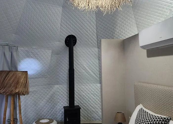 River Glamping Kalopanayiotis * Kalopanajótisz