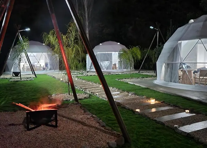 River Glamping Kalopanayiotis Kalopanajótisz