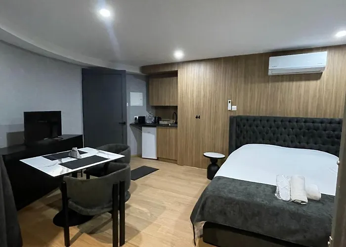 River Glamping Kalopanayiotis *