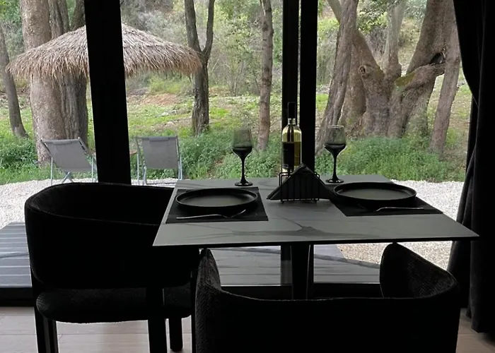 River Glamping Kalopanayiotis Alojamento de Turismo Selvagem