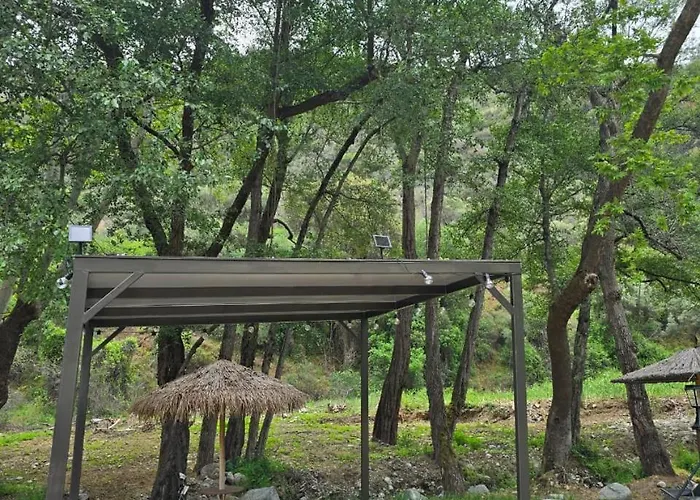 River Glamping Kalopanayiotis Kalopanagiotis