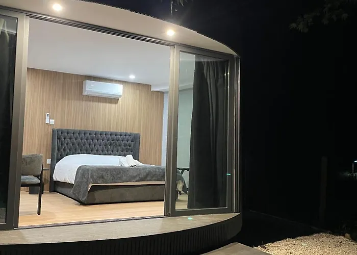 River Glamping Kalopanayiotis Gerendaház Kalopanajótisz