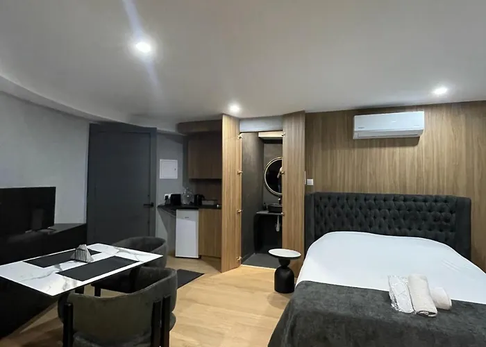 River Glamping Kalopanayiotis *