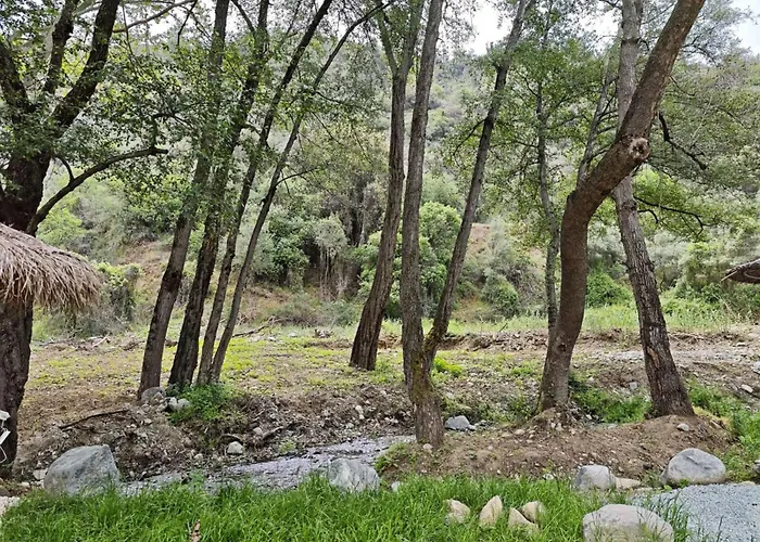 River Glamping Kalopanayiotis * Kalopanajótisz