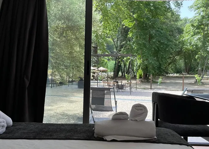 River Glamping Kalopanayiotis Alojamento de Turismo Selvagem *